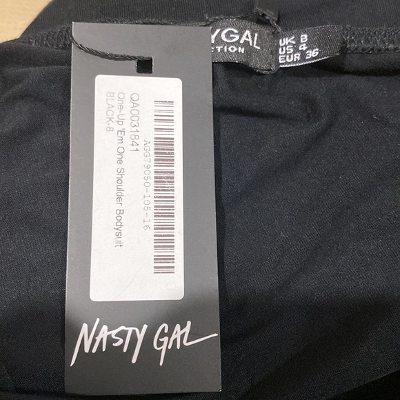NASTY GAL 1 SLEEVE BODY SUIT NWT UN BLACK - Picture 6 of 8